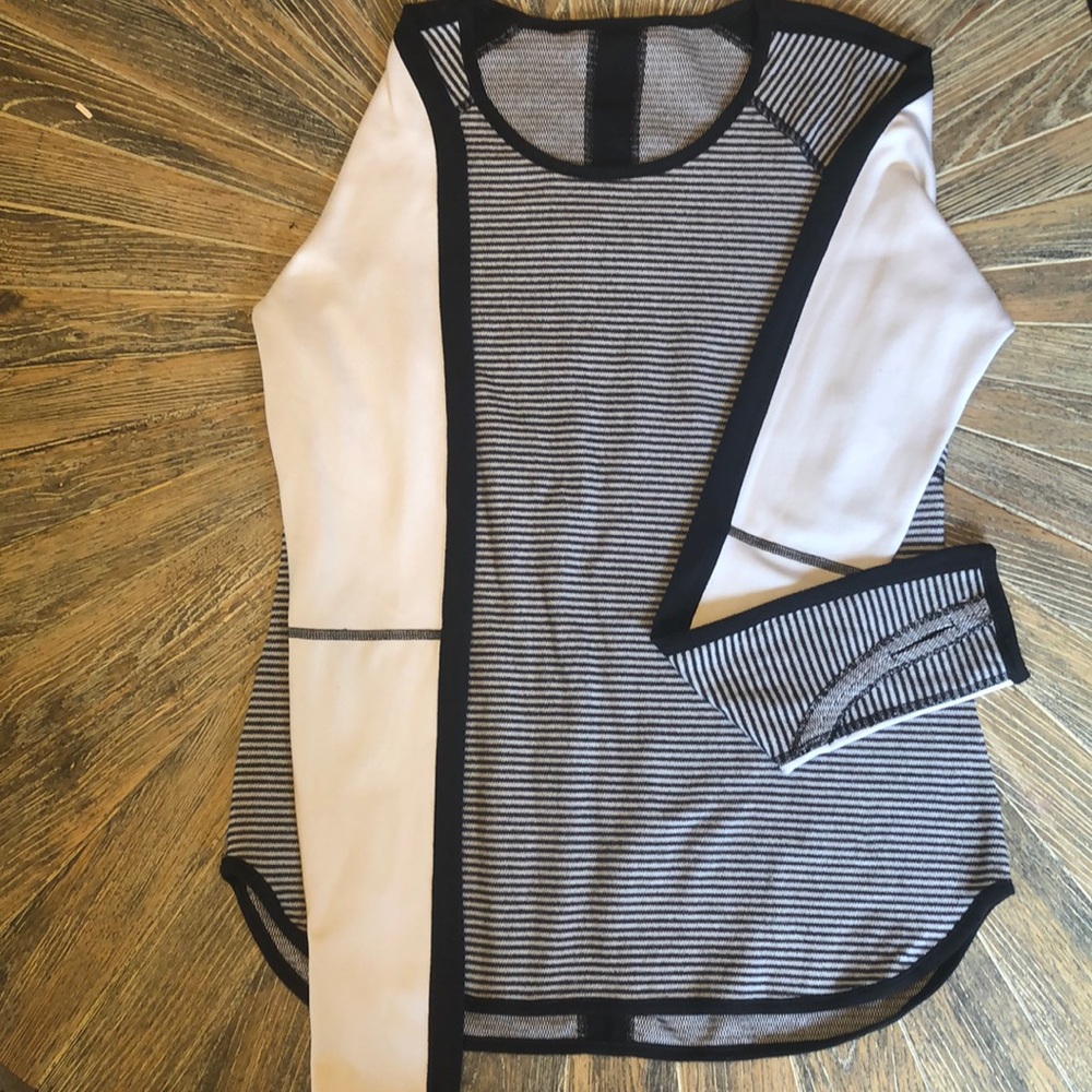 Long Sleeve Lululemon shirt